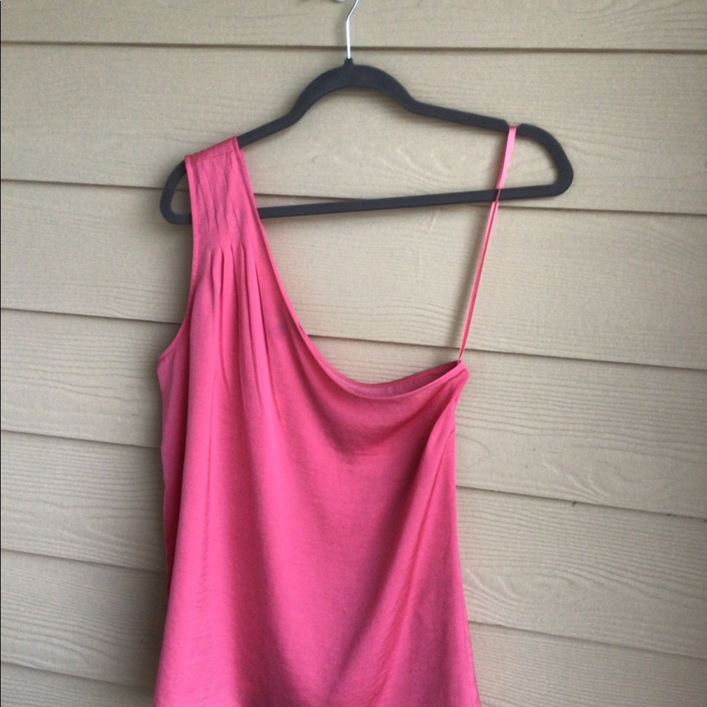 Banana Republic 1 shoulder coral tank size M NWT